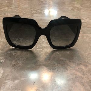 Authentic women Gucci Sunglasses